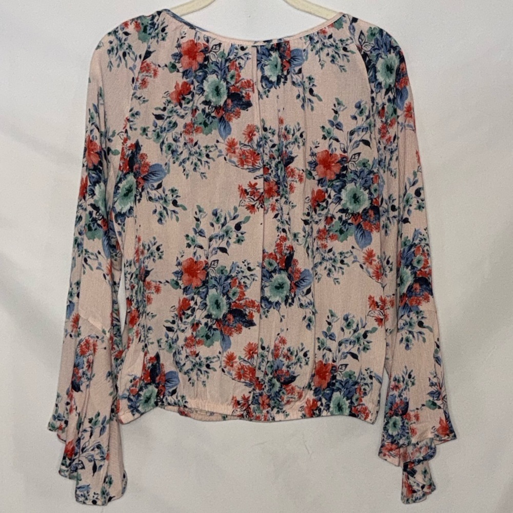 Lush Floral Tie-Neck Long Sleeve Boho Peasant Blouse Size M EUC - Picture 2 of 3